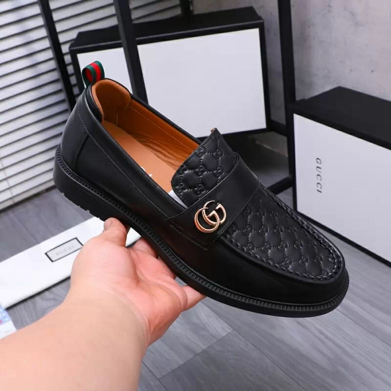 gucci oxfords chaussures pour homme s_12304b41